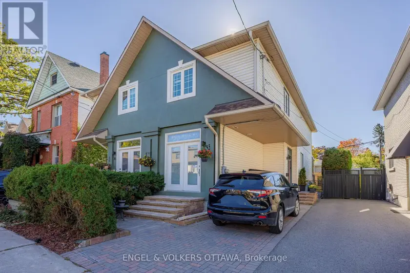 Semi-Detached/Link at 14 PRINCE ALBERT STREET, Ottawa
