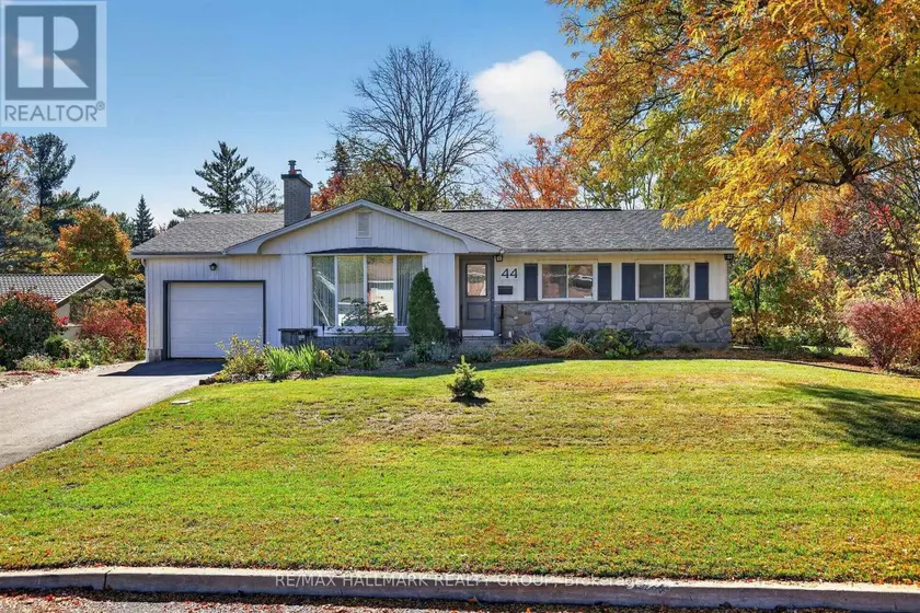 Detached at 44 SINGAL STREET, Ottawa