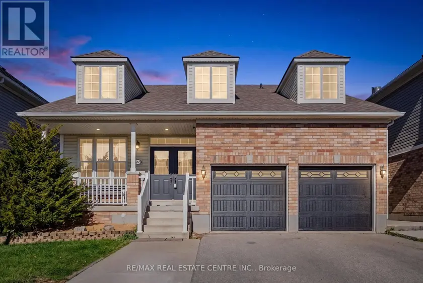Detached at 27 TRILLER AVENUE, Cambridge