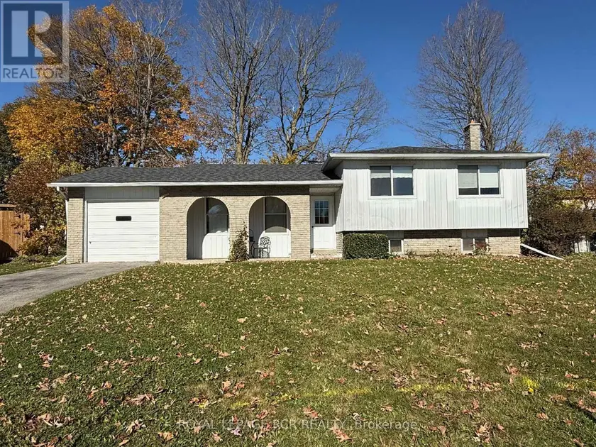 Detached at 466 SANDHILL COURT, Shelburne