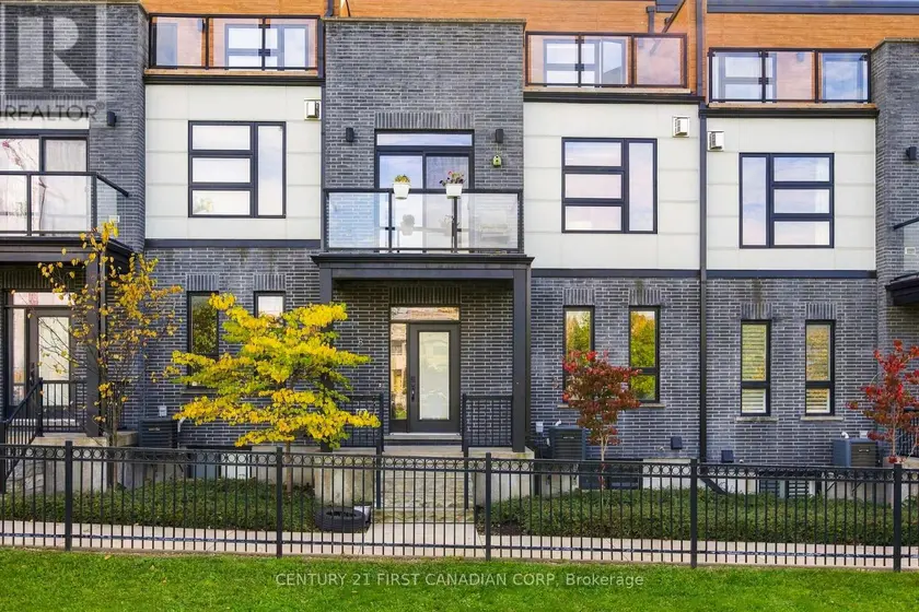 Townhouse at 8 - 231 CALLAWAY ROAD, London North