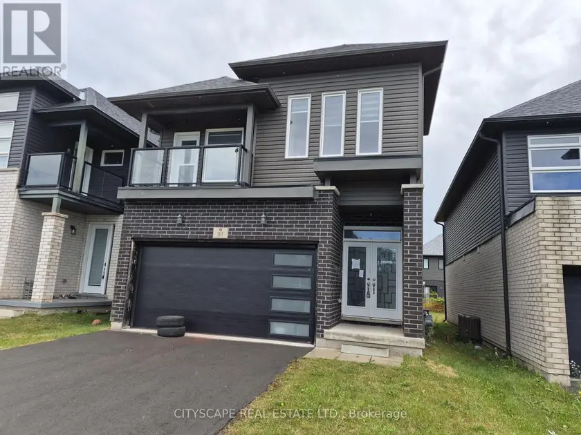 Detached at 91 MCLAUGHLIN STREET, Welland