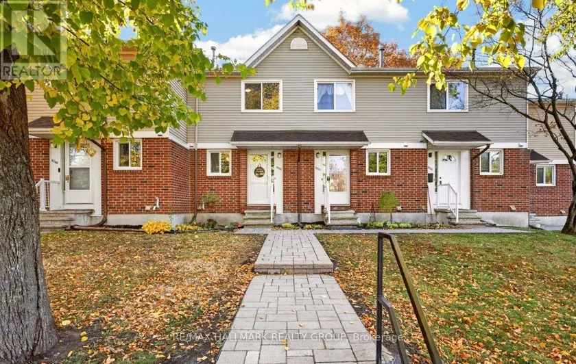 Townhouse at 6350 BILBERRY DRIVE, Ottawa