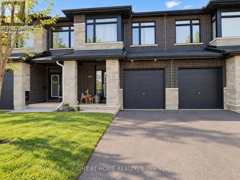 Townhouse at 149 WABIKON CRESCENT, Ottawa