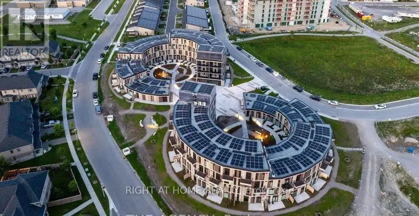 Townhouse at B102 - 2082 LUMEN DRIVE, London South