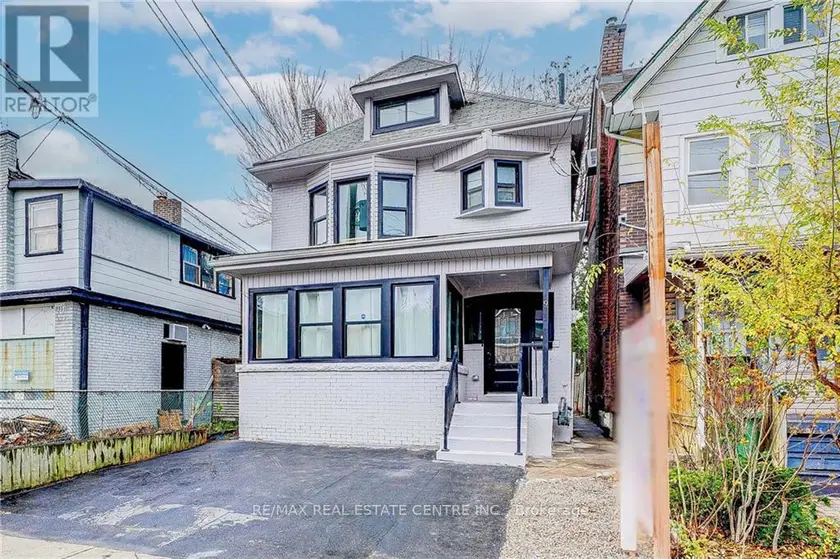 Detached at 9 GIBSON AVENUE, Hamilton