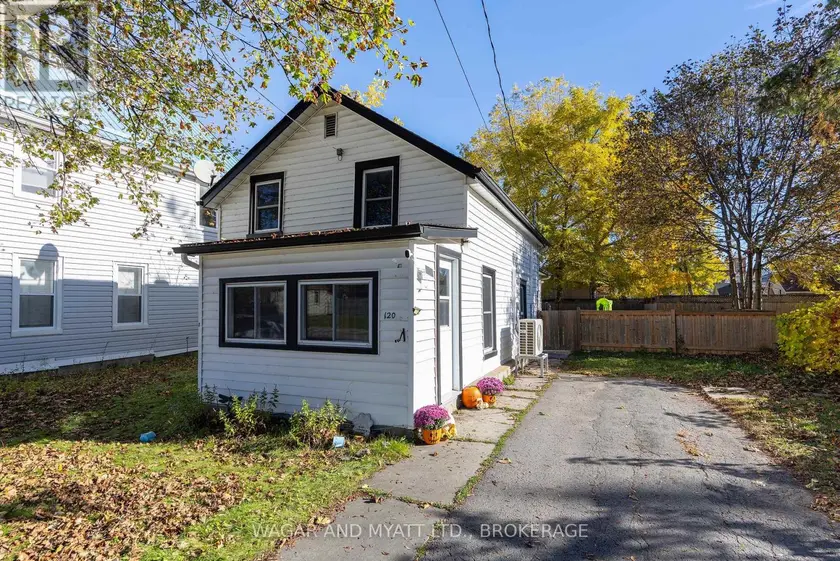Detached at 120 PRINCE STREET, Deseronto