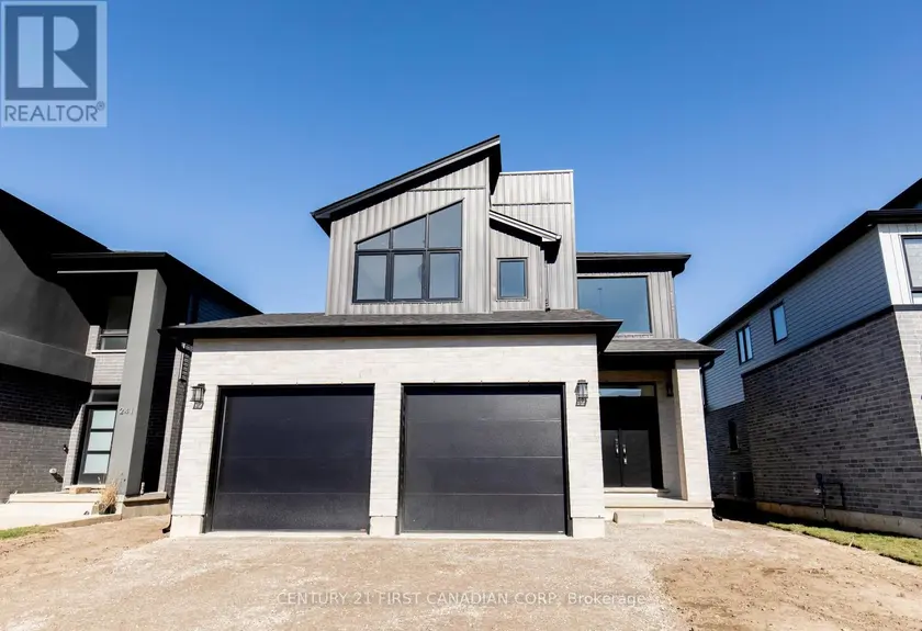 Detached at 245 HESSELMAN CRESCENT, London South