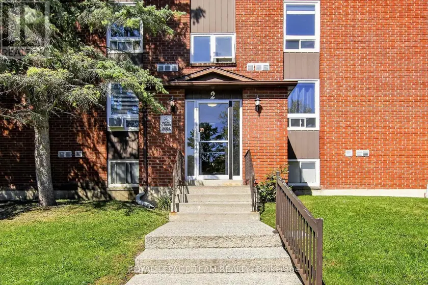 Apartment at 21 - 2 CHARLOTTE PLACE, Brockville