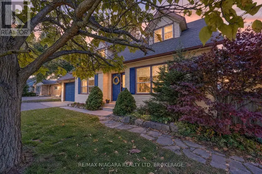 Detached at 5001 HILLSIDE DRIVE, Lincoln