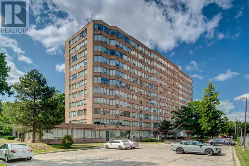 Apartment at 604 - 3227 KING STREET E, Kitchener
