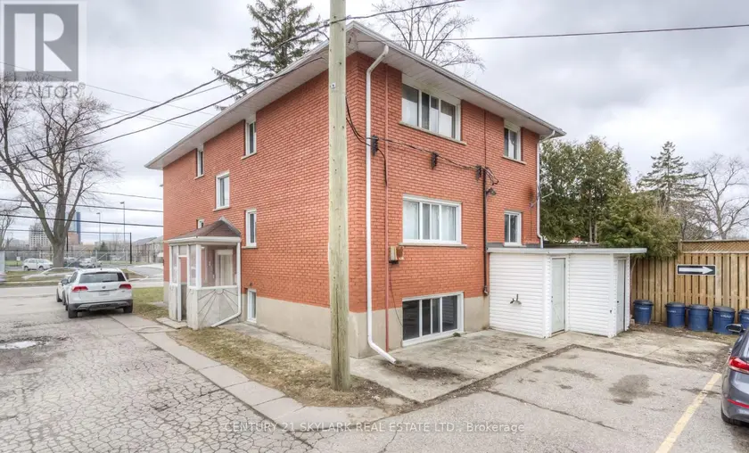 Multiplex at 2 - 75 HIGHLAND ROAD E, Kitchener