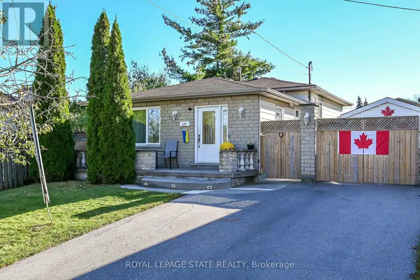 Detached at 411 QUEEN VICTORIA DRIVE, Hamilton
