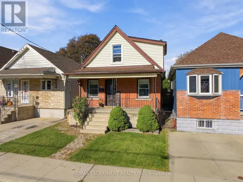 Detached at 153 ALBANY AVENUE, Hamilton