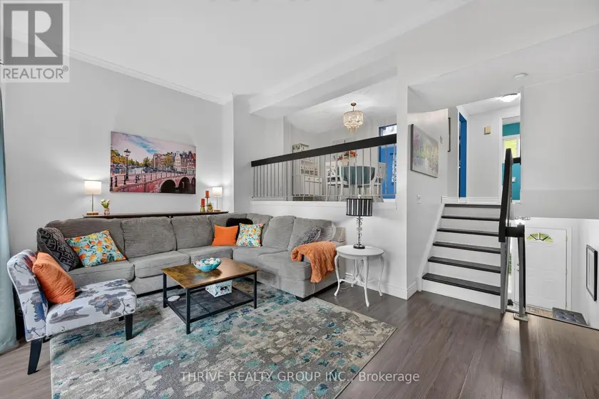 Townhouse at 34 - 300 SANDRINGHAM CRESCENT, London South