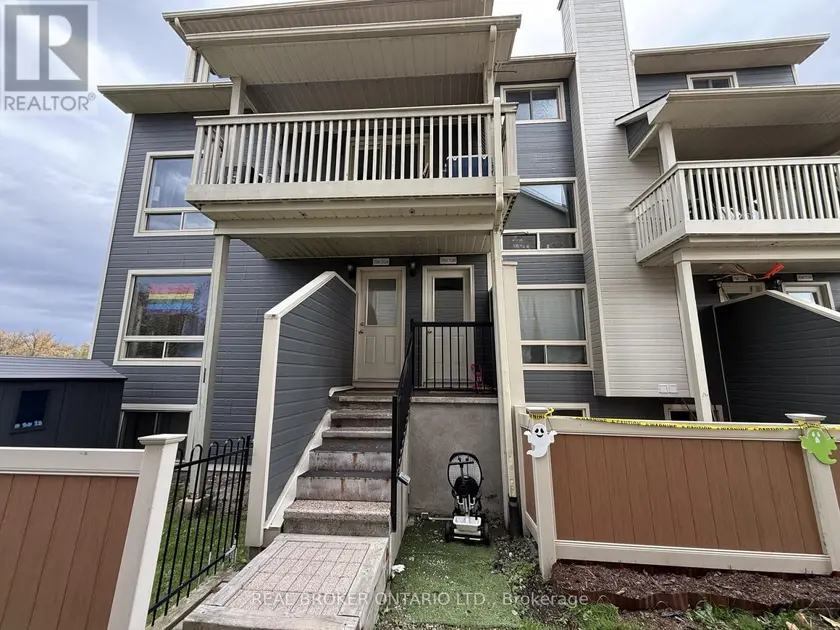 Townhouse at 72B - 750 ST. ANDRE DRIVE, Ottawa
