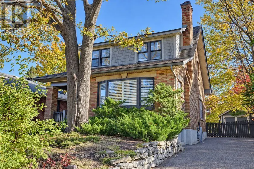 Detached at 150 BYRON AVENUE, Ottawa