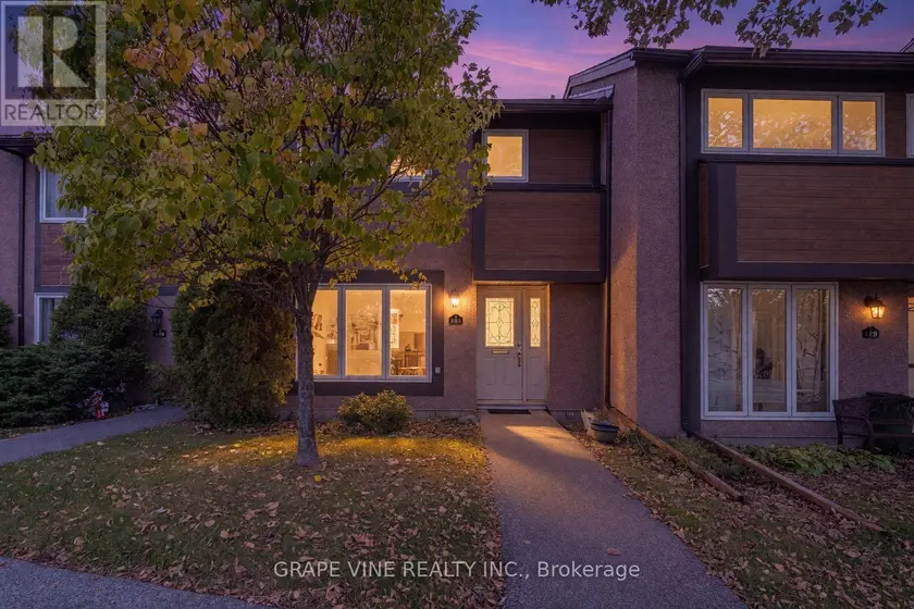 Townhouse at 34 - 181 HUNTRIDGE PRIVATE, Ottawa