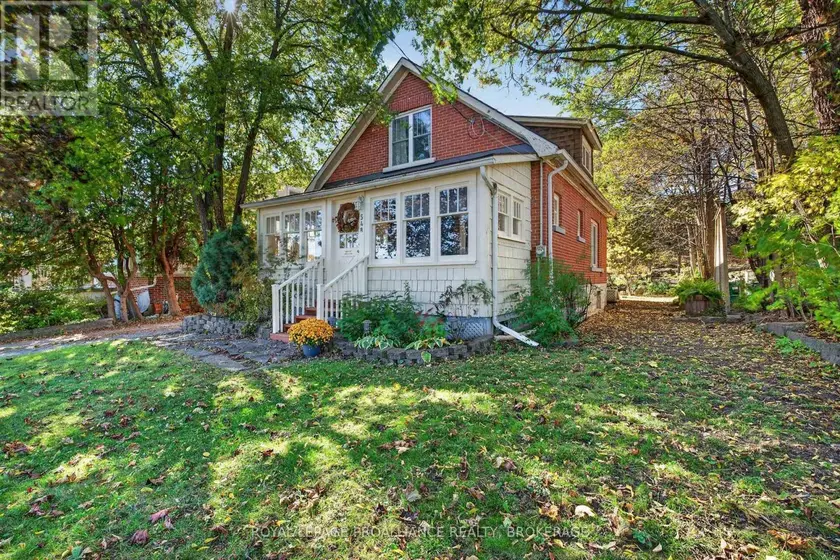 Detached at 548 DIVISION STREET, Kingston