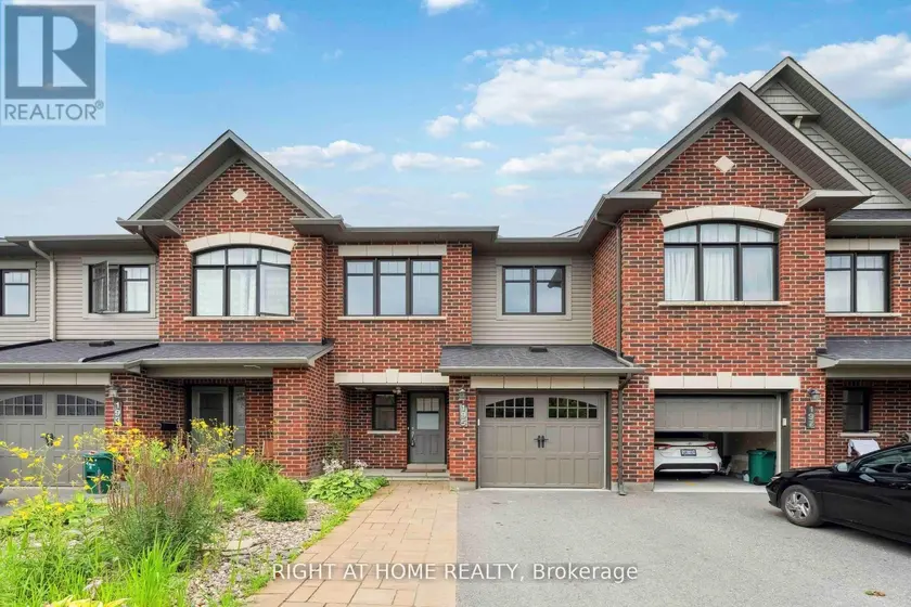 Townhouse at 195 MANCINI WAY, Ottawa