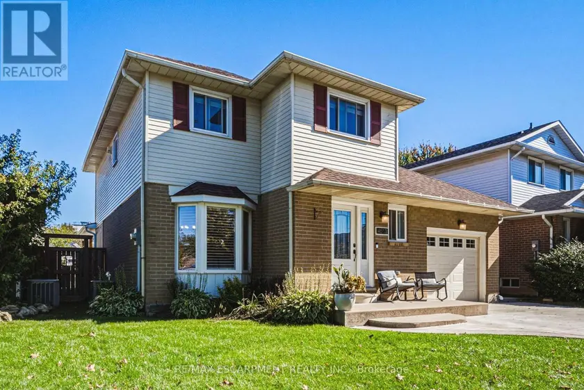 Detached at 4513 CEDARBROOK LANE, Lincoln