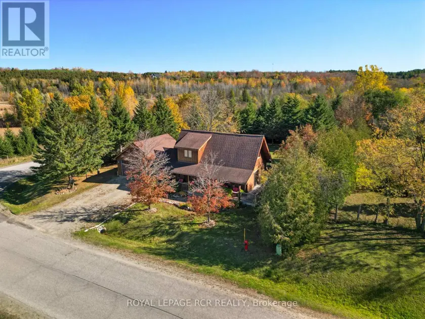 Detached at 32 BARBOUR DRIVE, Erin