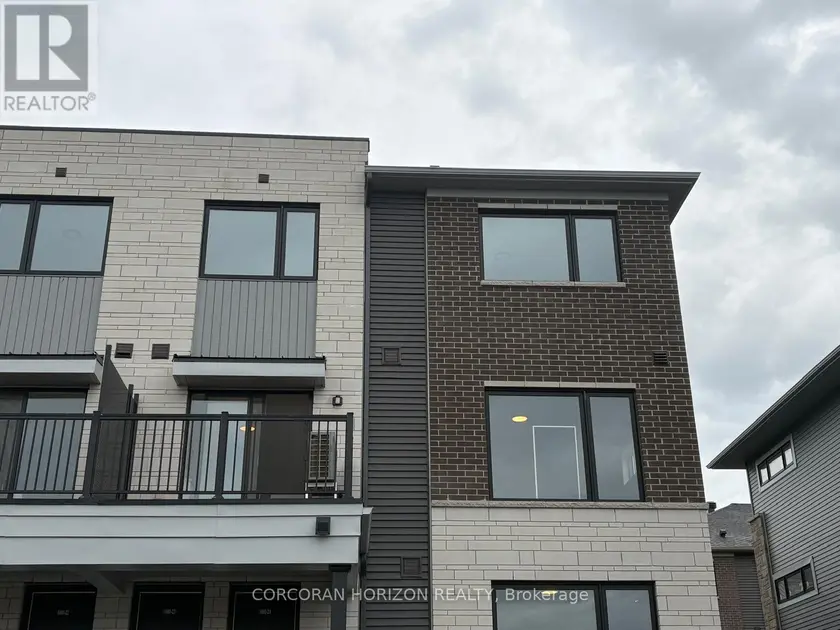Townhouse at 23 - 1001 GLENROY GILBERT DRIVE, Ottawa