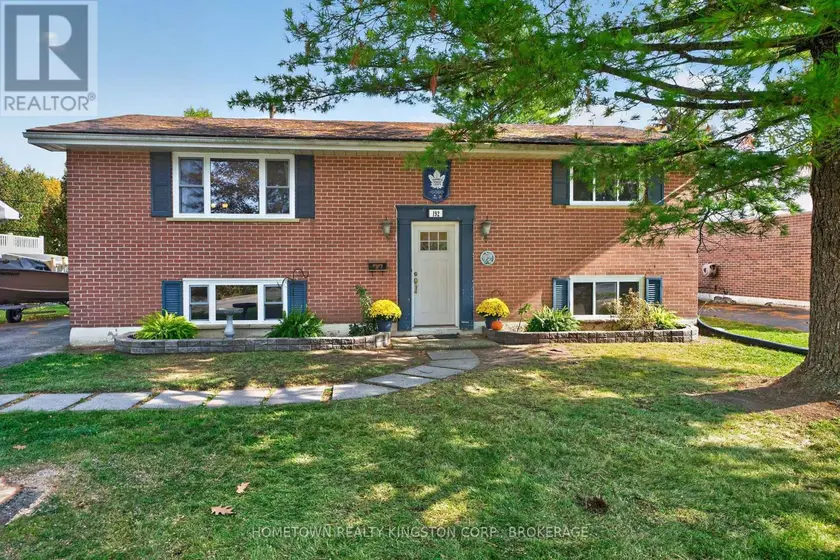 Detached at 192 CAMBERLEY CRESCENT, Kingston