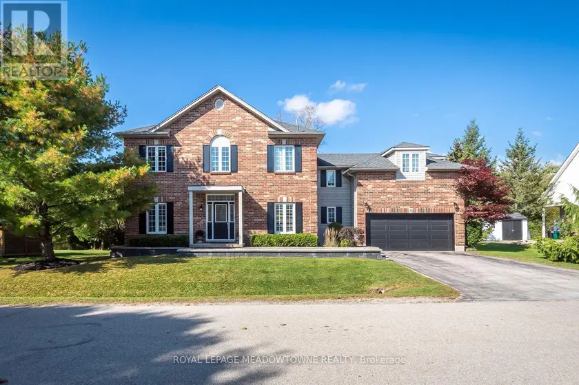 Detached at 3 VALLEY RIDGE LANE, Hamilton