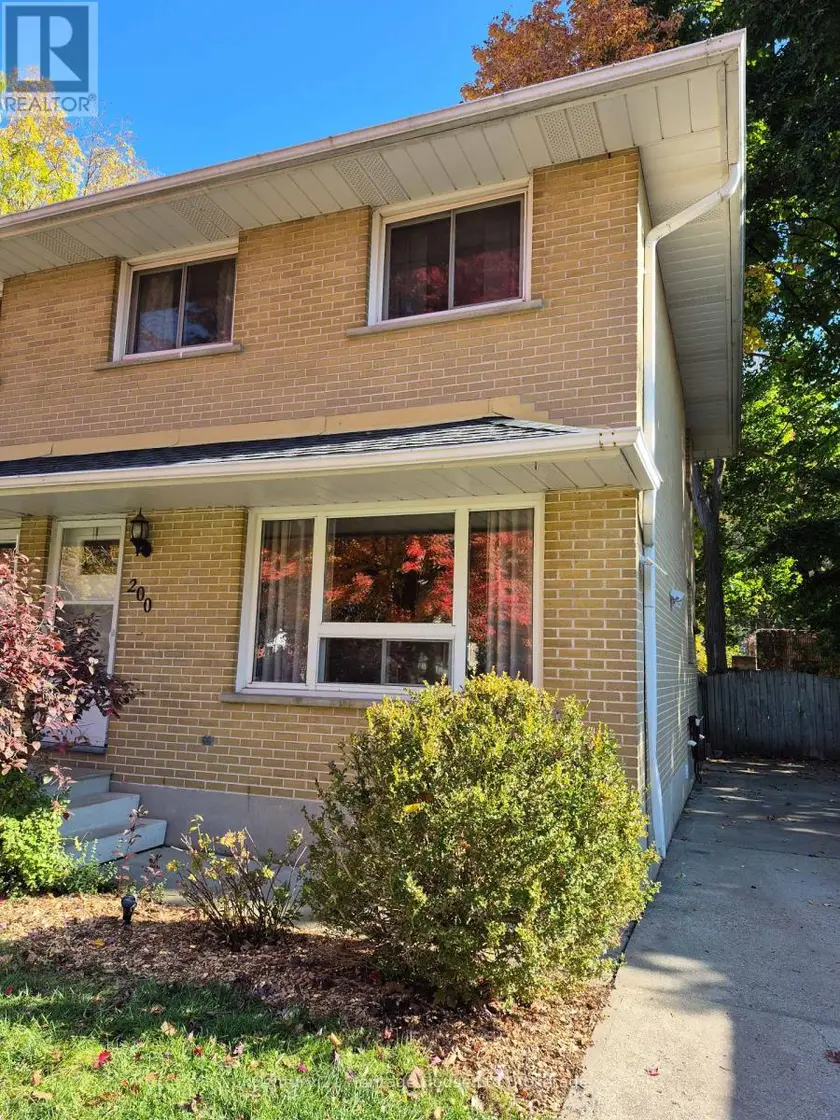 Semi-Detached/Link at 200 DELATRE STREET, Woodstock