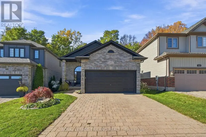 Detached at 2039 SPRINGRIDGE DRIVE, London North