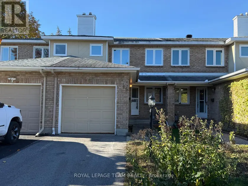 Townhouse at 86 HUMMINGBIRD CRESCENT, Ottawa