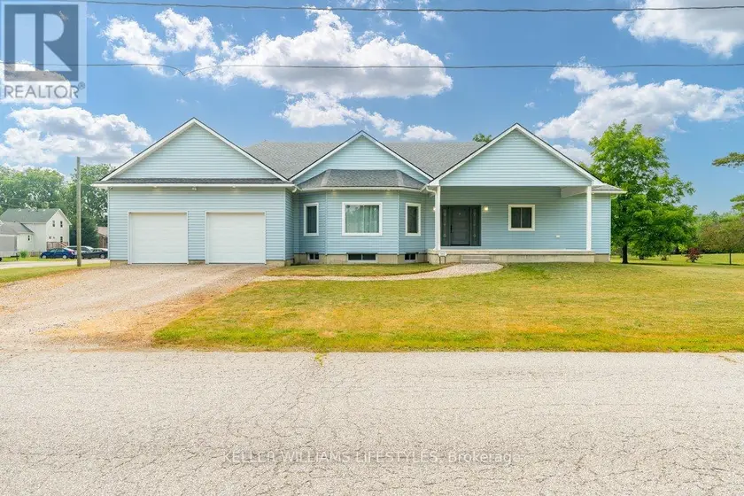 Detached at 3167 BROADWAY STREET, Brooke-Alvinston