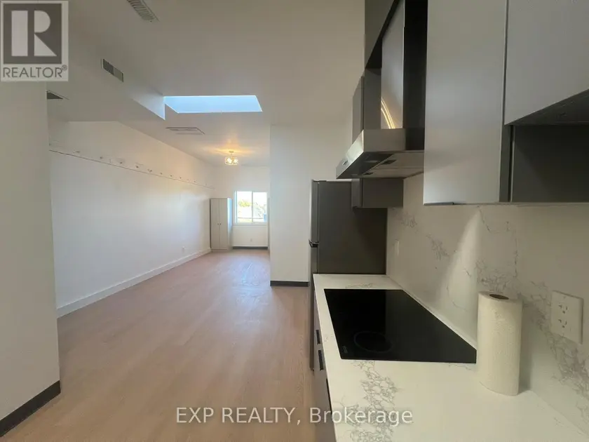 Apartment at 3 - 264-268 OTTAWA STREET N, Hamilton