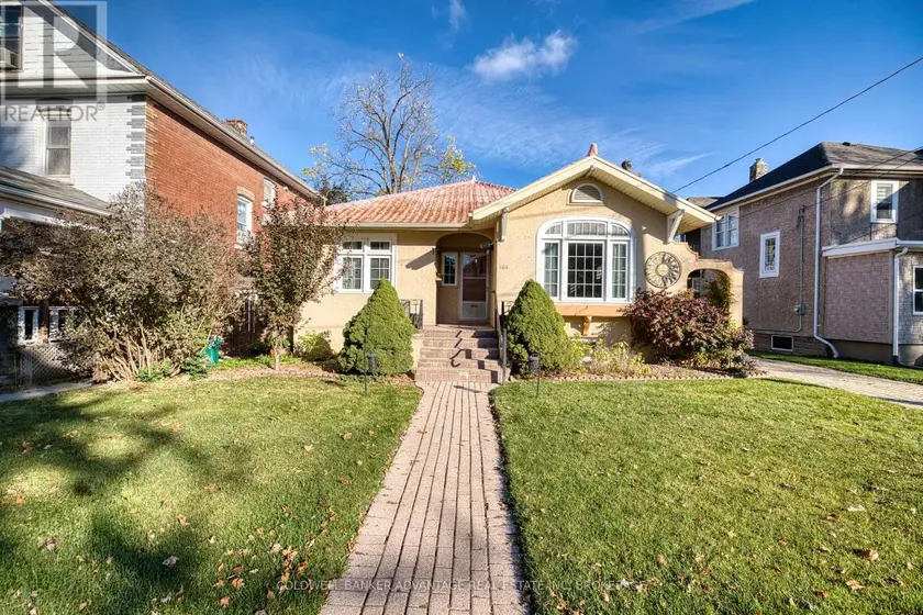 Detached at 104 BALD STREET, Welland