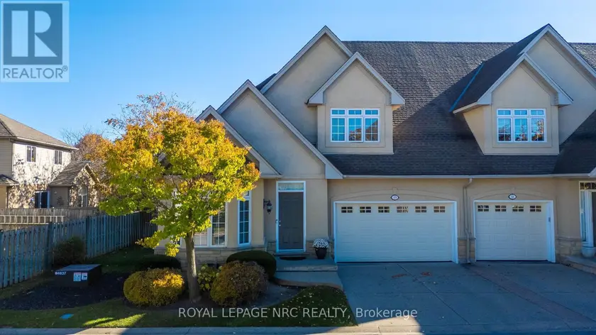 Townhouse at 8142 COSTABILE DRIVE, Niagara Falls