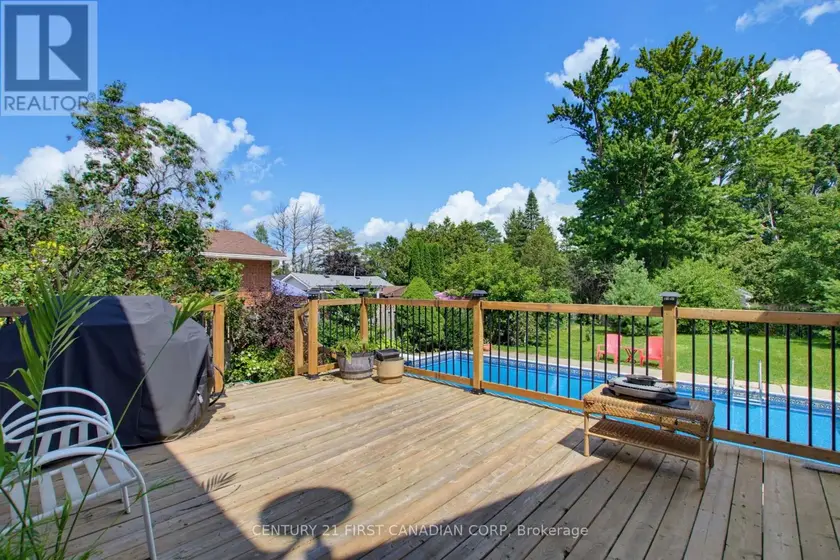 Detached at 444 FOREST LAWN AVENUE, London