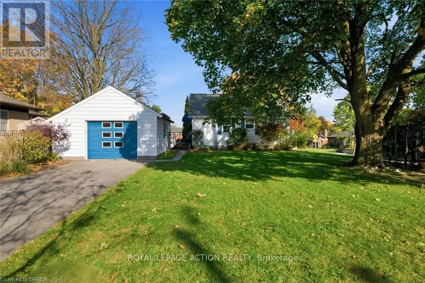 Detached at 222 ST GEORGE STREET