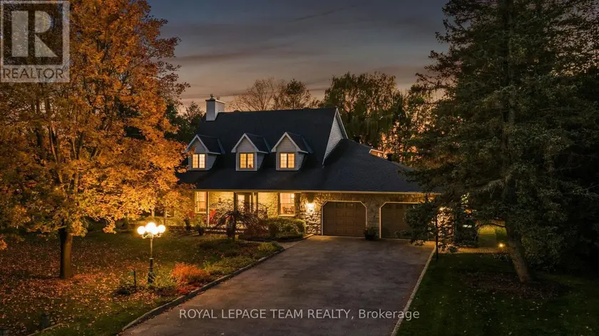 Detached at 5532 WHITEWOOD AVENUE, Ottawa