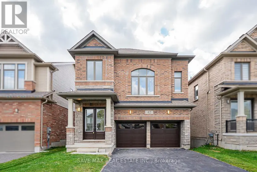 Detached at 42 PRINCE PHILIP BOULEVARD, North Dumfries