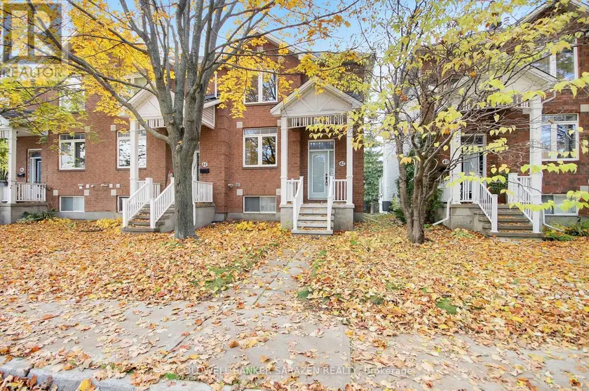 Townhouse at 42 COLCHESTER SQUARE, Ottawa