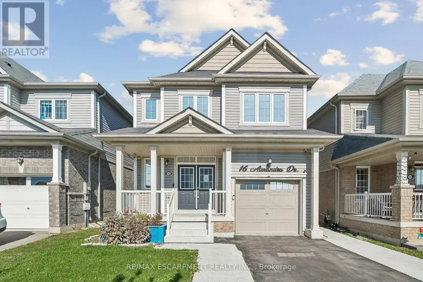Detached at 16 ALEXANDRA DRIVE, Thorold