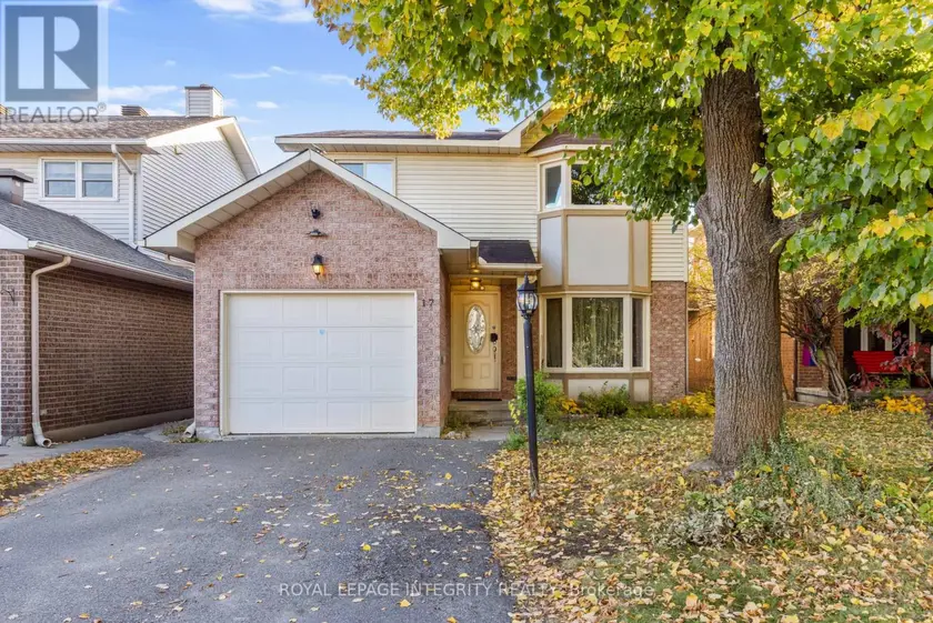 Detached at 17 CONSTABLE STREET, Ottawa