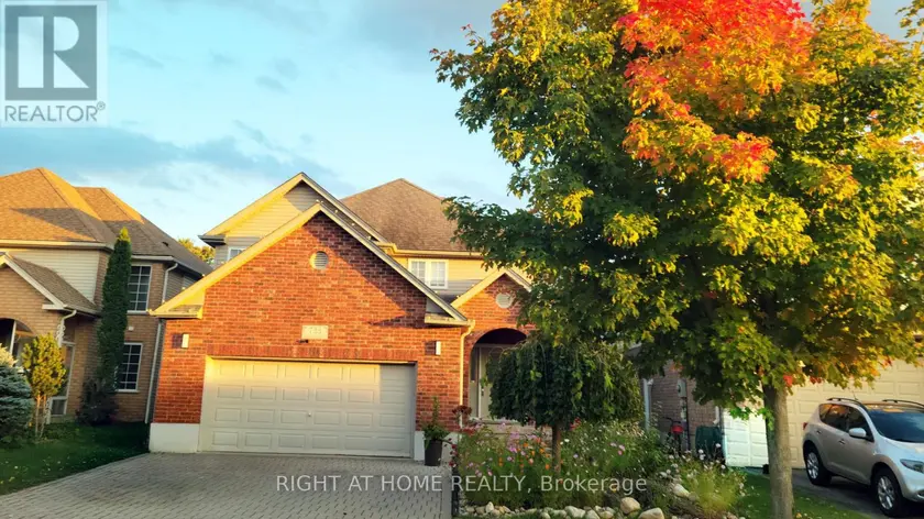 Detached at 733 CHESAPEAKE DRIVE, Waterloo