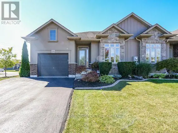 Townhouse at 179 FALCON DRIVE, Welland