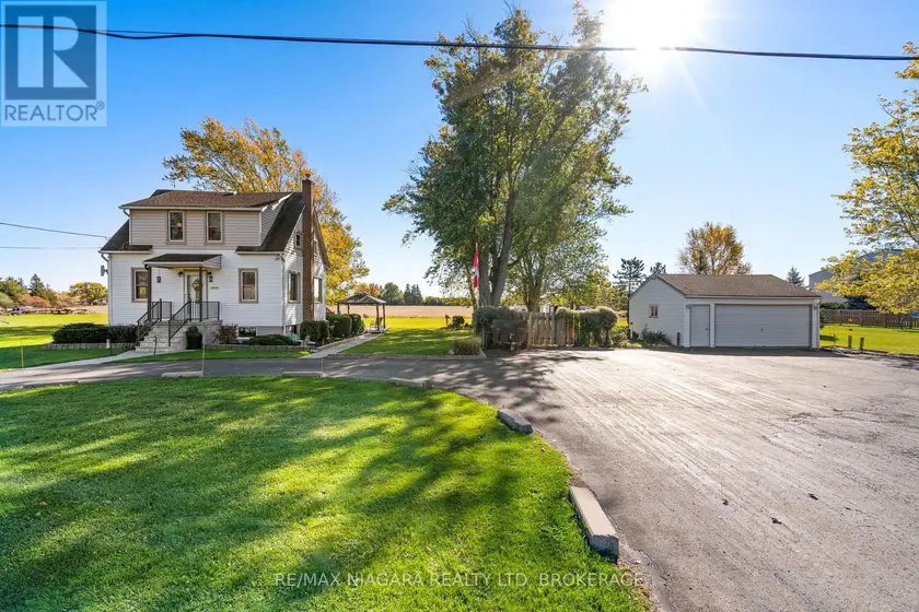 Detached at 10629 HWY 3, Wainfleet