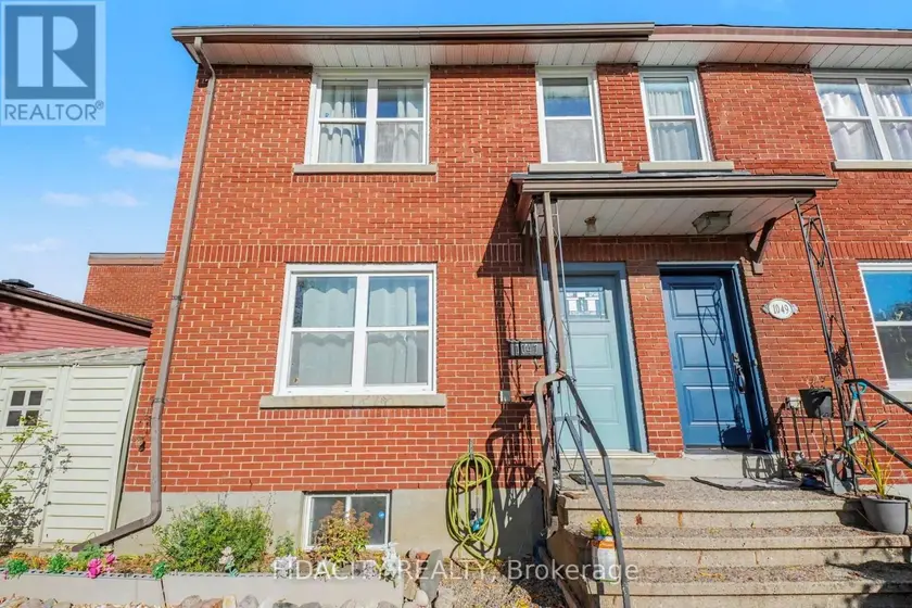 Townhouse at 1047 HOLLINGTON STREET, Ottawa