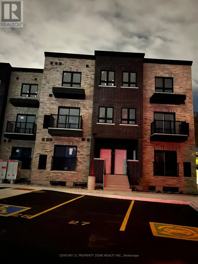 Townhouse at 19 - 600 VICTORIA STREET S, Kitchener
