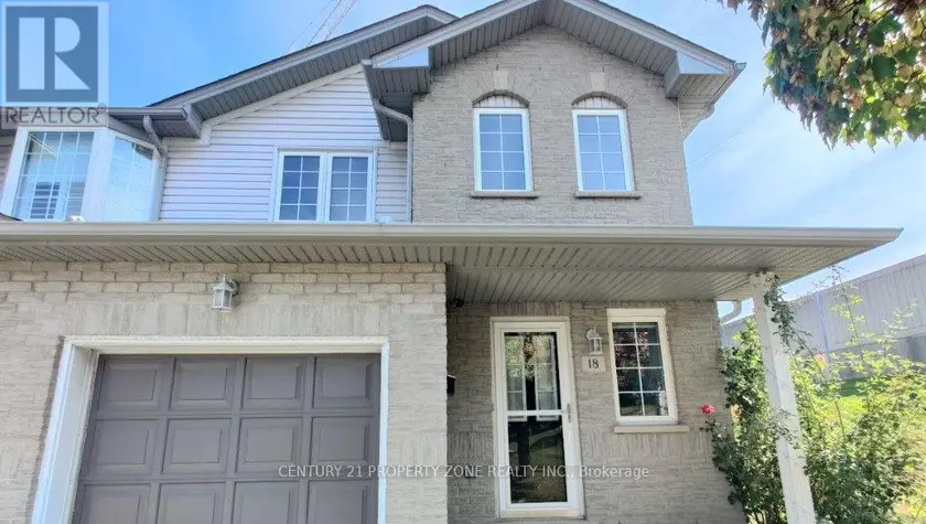 Townhouse at 18 - 104 FRANCES AVENUE, Hamilton