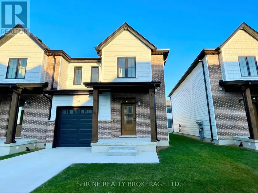 Townhouse at 24 - 147 SCOTTS AVENUE, Lucan Biddulph